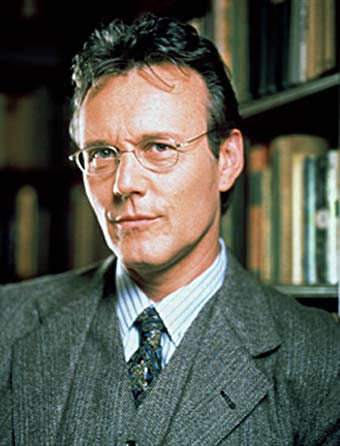 http://www.btvsonline.com/wp-content/uploads/2012/02/buffy-giles-rupert-giles-anthony-stewart-head.jpg